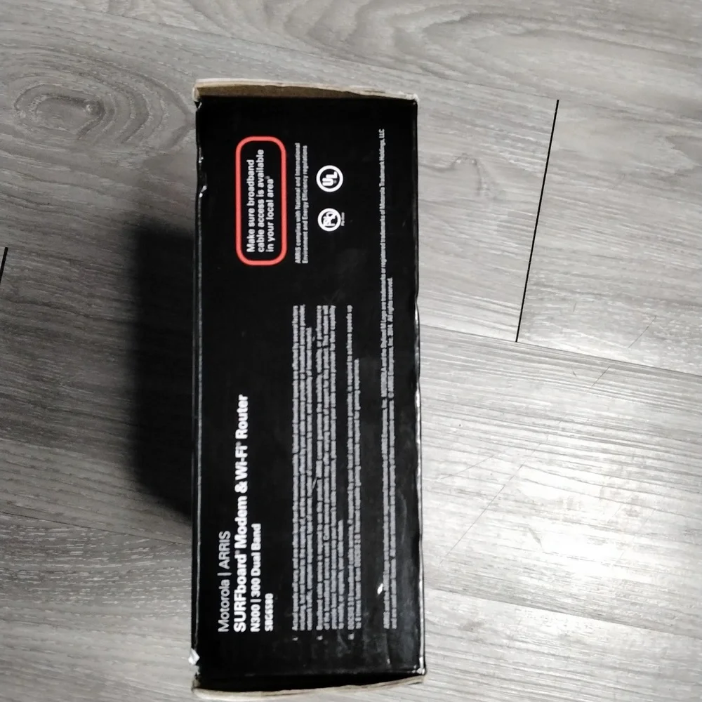 Arris Surfboard Modem & WiFi Router Model SBG6580 - Picture 6 of 9